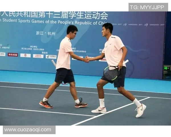 赛后分析:上海网球队与杭州网球队状态对比与表现总结 赛后分析:上海网球队与杭州网球队状态对比与表现总结