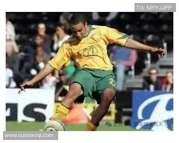 足球场上的抢球高手揭秘：那些擅长争夺球权的明星球员们