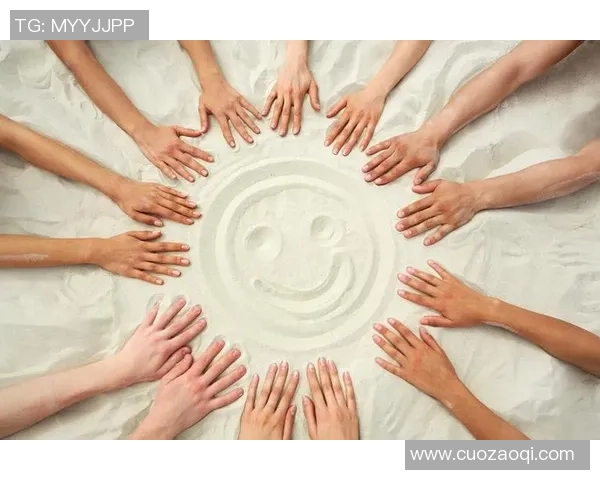 足球明星脸部剪影艺术展览揭幕见证传奇球员的独特魅力与风采 足球明星脸部剪影艺术展览揭幕见证传奇球员的独特魅力与风采